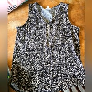 Lularoe tank